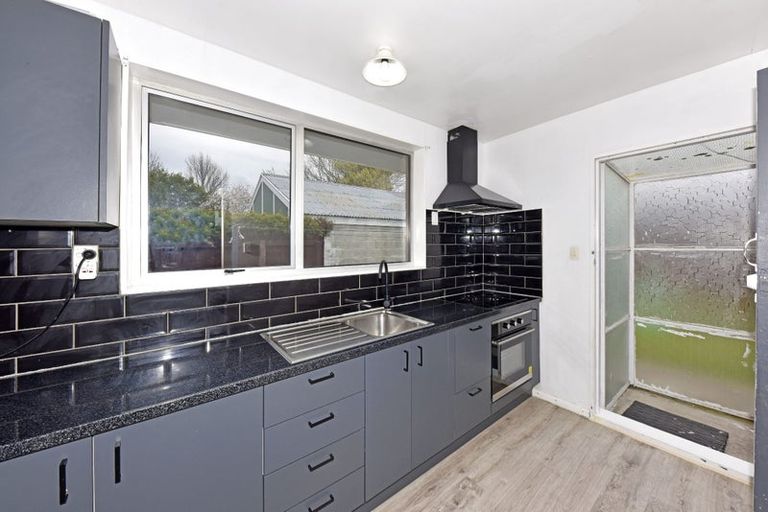 Photo of property in 3 Ansonby Street, Russley, Christchurch, 8042