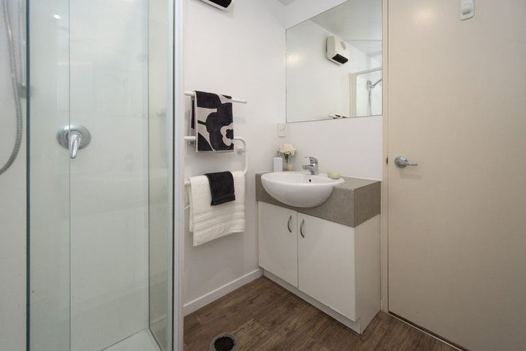 Photo of property in 3/24 Whitmore Street, Edgeware, Christchurch, 8013