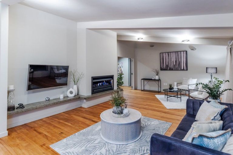 Photo of property in 102 Lake Road, Frankton, Hamilton, 3204