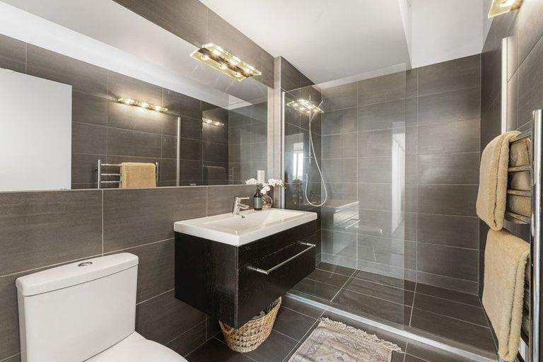 Photo of property in 7/144 Third Avenue, Tauranga, 3110