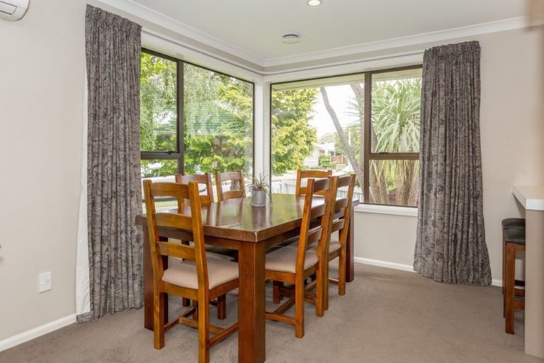 Photo of property in 15 Penwood Street, Russley, Christchurch, 8042