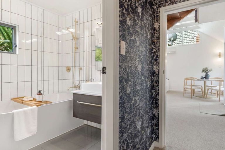 Photo of property in 49a Great North Road, Saint Johns Hill, Whanganui, 4501