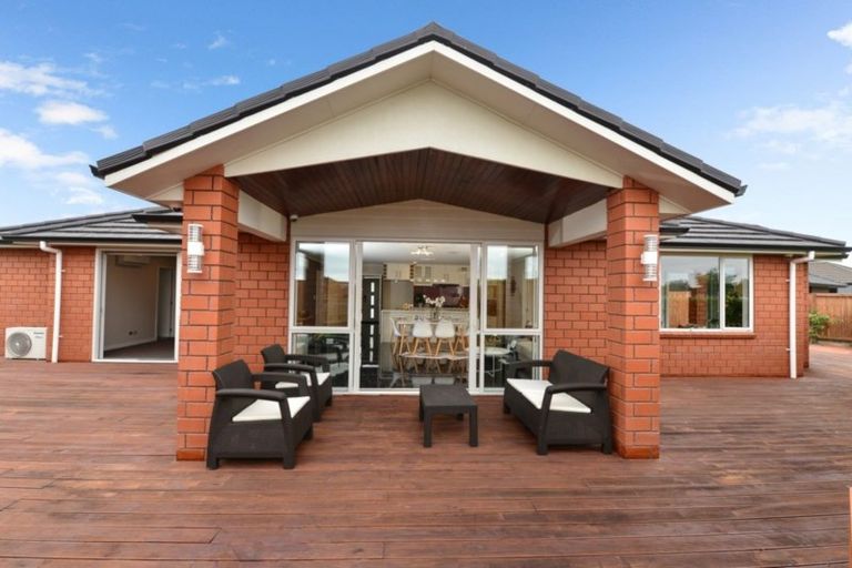 Photo of property in 13 Arista Way, Rototuna North, Hamilton, 3210