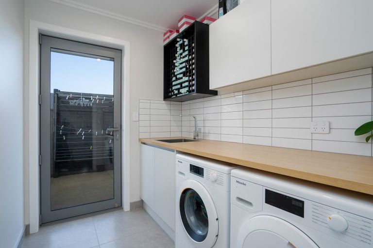 Photo of property in 27c Isobel Hodgson Drive, Cambridge, 3434