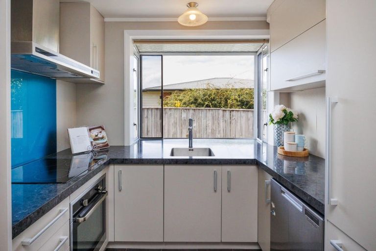 Photo of property in 5 Heatley Avenue, Hokowhitu, Palmerston North, 4410