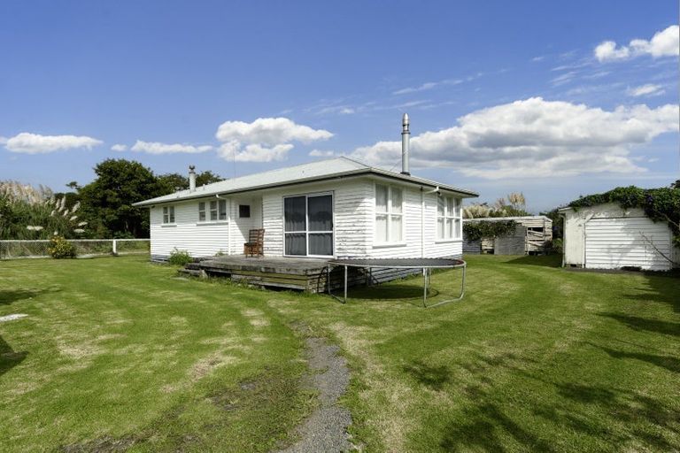 Photo of property in 44 Te Awhe Road, Maketu, 3189