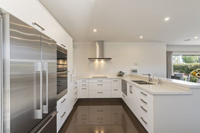 Photo of property in 1/1 Church Street, Terrace End, Palmerston North, 4410