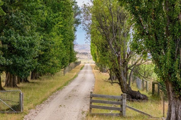 Photo of property in 351 Glassford Road, Drybread, Omakau, 9376