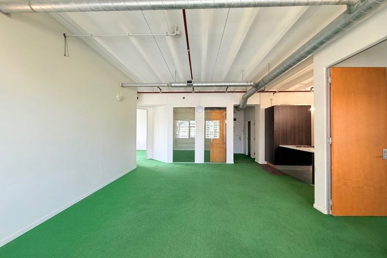 Photo of property in Quantum Apartments, 59 Boulcott Street, Wellington Central, Wellington, 6011