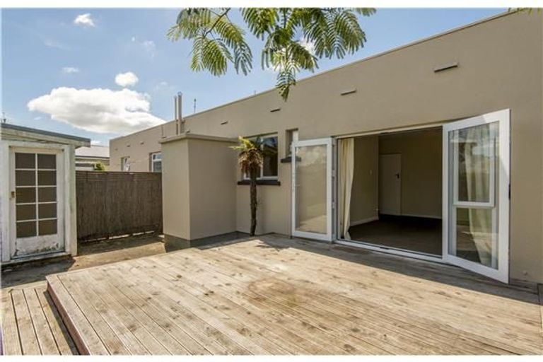 Photo of property in 31a Croziers Road, St Albans, Christchurch, 8052