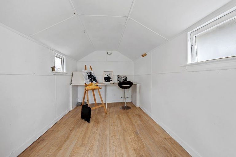 Photo of property in 31 Karaka Street, Helensville, 0800