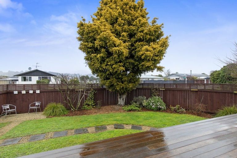 Photo of property in 1 Harvard Grove, Totara Park, Upper Hutt, 5018