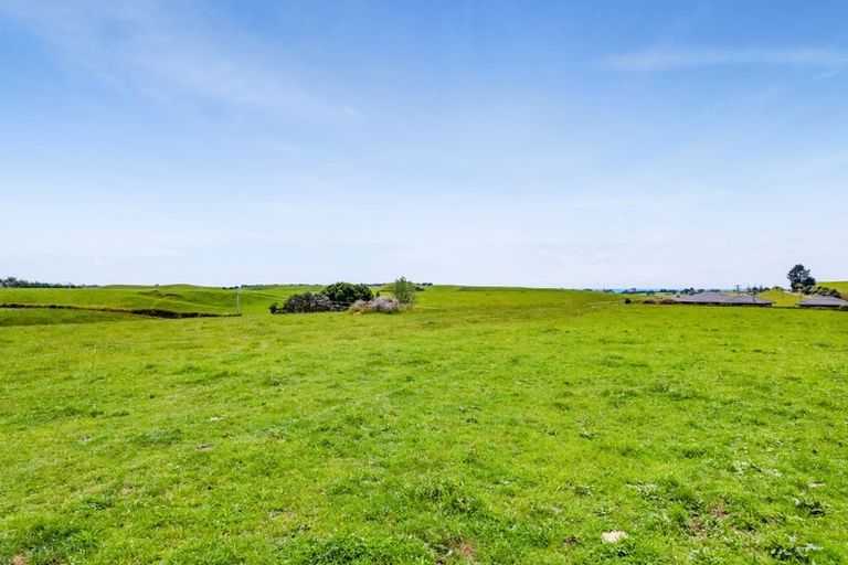 Photo of property in 182 Ohanga Road, Onaero, Urenui, 4383