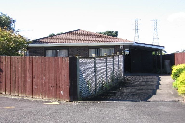 Photo of property in 1/8 Dillimore Avenue, Pakuranga, Auckland, 2010