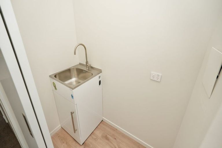 Photo of property in 10a Pitama Road, Awapuni, Palmerston North, 4412