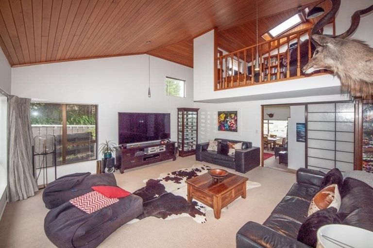 Photo of property in 7 Maywood Grove, Churton Park, Wellington, 6037