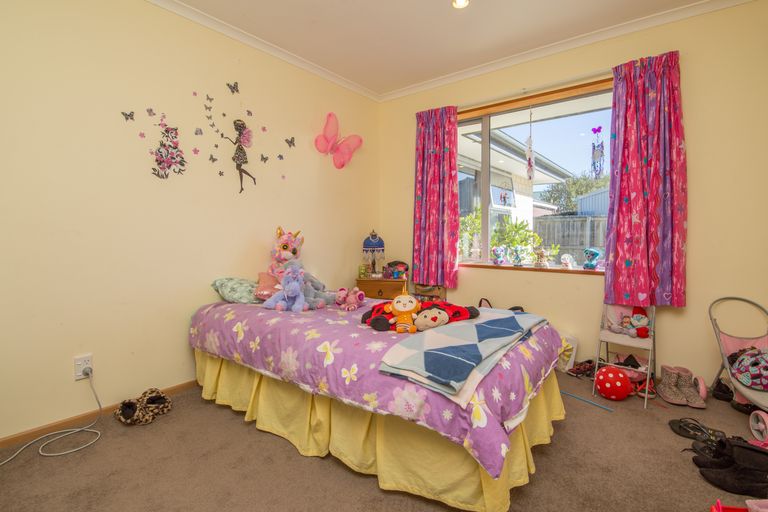 Photo of property in 21 Cridland Street West, Kaiapoi, 7630
