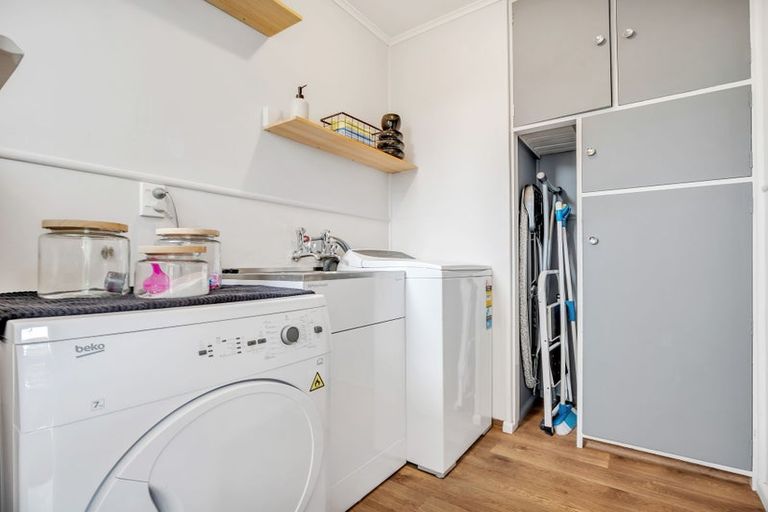 Photo of property in 4 Lovelock Street, Dallington, Christchurch, 8061