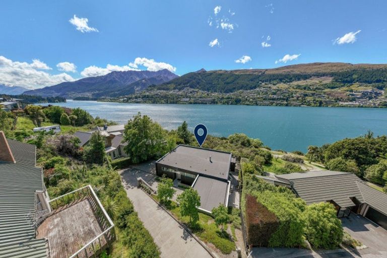 Photo of property in 363 Peninsula Road, Kelvin Heights, Queenstown, 9300