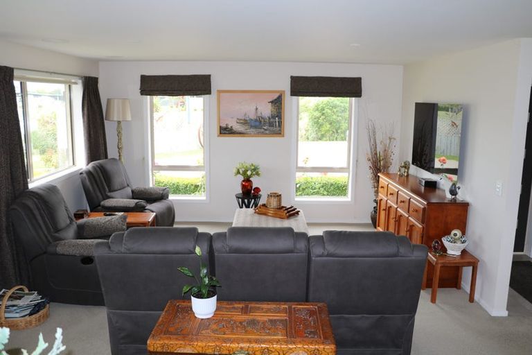 Photo of property in 4 Bonnies Chance, Seaward Bush, Invercargill, 9812