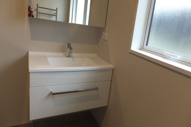 Photo of property in Maltworks Villas, 52/60 Port Hills Road, Heathcote Valley, Christchurch, 8022