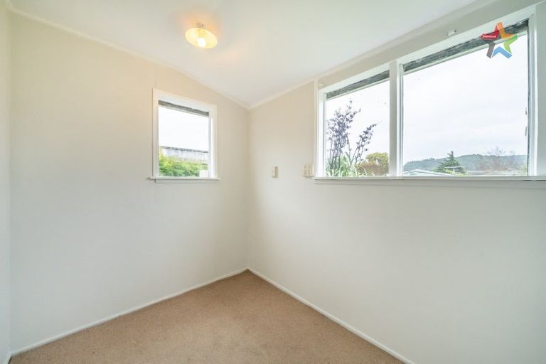 Photo of property in 37 Russell Road, Wainuiomata, Lower Hutt, 5014