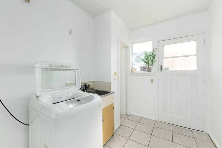 Photo of property in 128 Halswell Road, Hillmorton, Christchurch, 8025