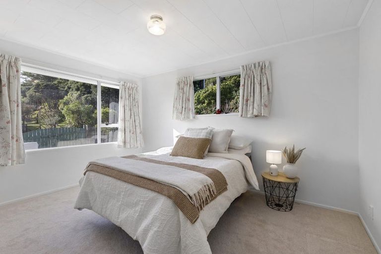 Photo of property in 39 Tweed Road, Papakowhai, Porirua, 5024