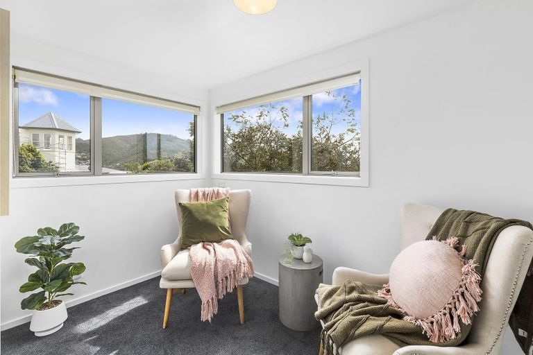 Photo of property in 46a Waru Street, Khandallah, Wellington, 6035