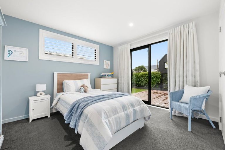 Photo of property in 16 Cuba Street, Petone, Lower Hutt, 5012