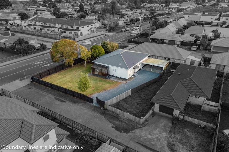 Photo of property in 76 Manuroa Road, Takanini, 2112