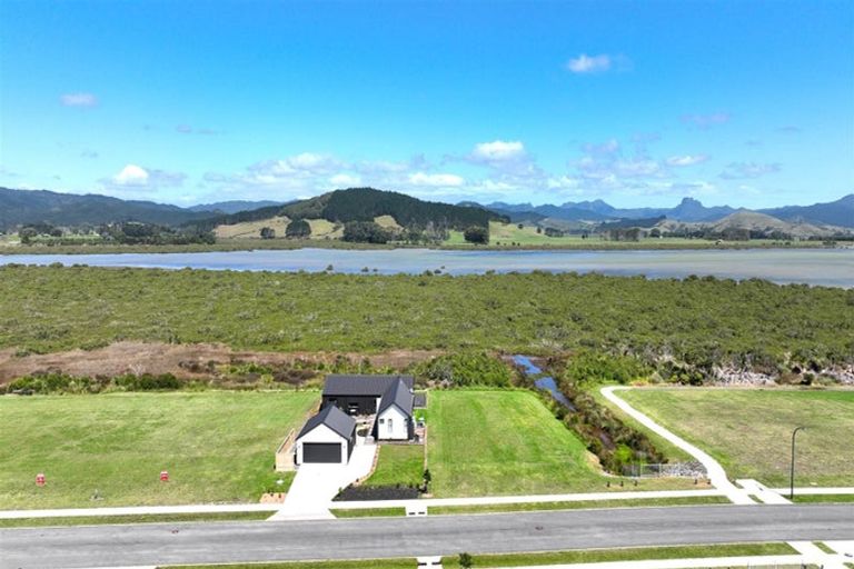 Photo of property in 172 Kopani Road, Matarangi, 3592