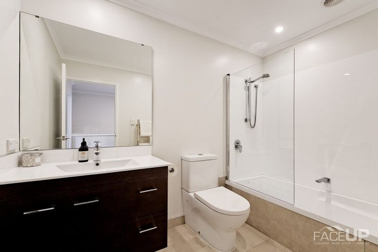 Photo of property in 43 Mapou Road, Hobsonville, Auckland, 0616