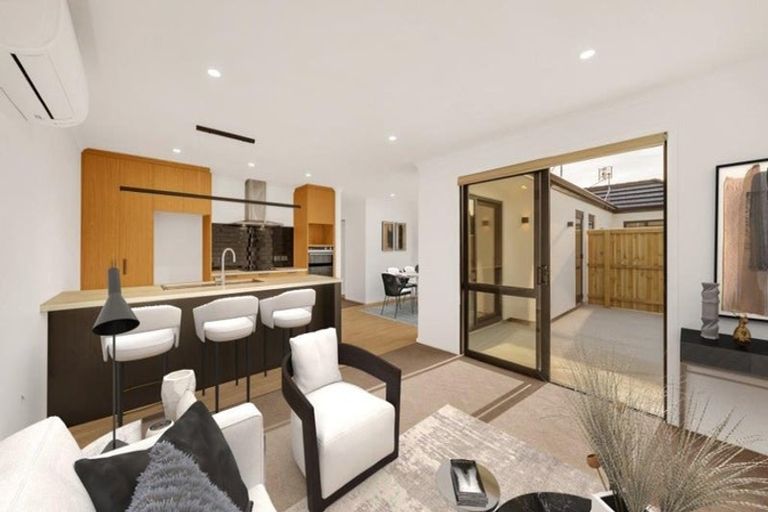 Photo of property in 28b Russley Road, Russley, Christchurch, 8042