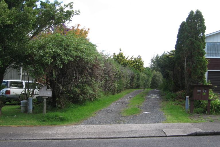 Photo of property in 56 Kingdale Road, Henderson, Auckland, 0610