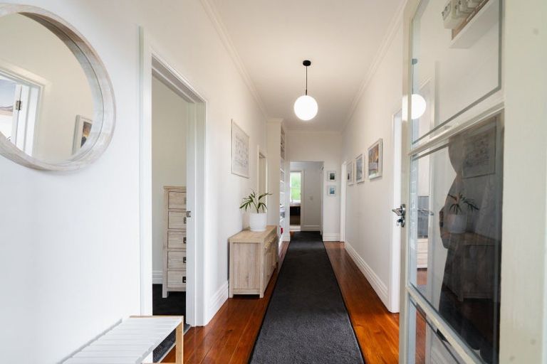 Photo of property in 3 Strathmore Crescent, Roslyn, Dunedin, 9010