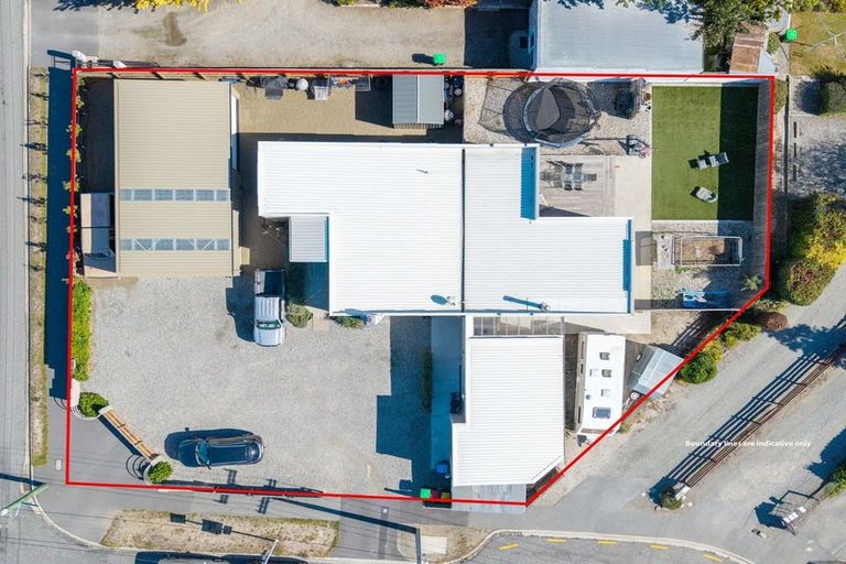 Photo of property in 51 Royal Terrace, Alexandra, 9320