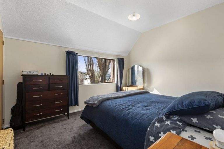 Photo of property in 17-u2 Randwick Crescent, Moera, Lower Hutt, 5010