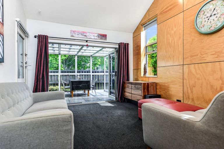 Photo of property in 123u4 Queens Avenue, Frankton, Hamilton, 3204
