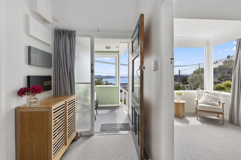 Photo of property in 14 Jefferson Street, Brooklyn, Wellington, 6021