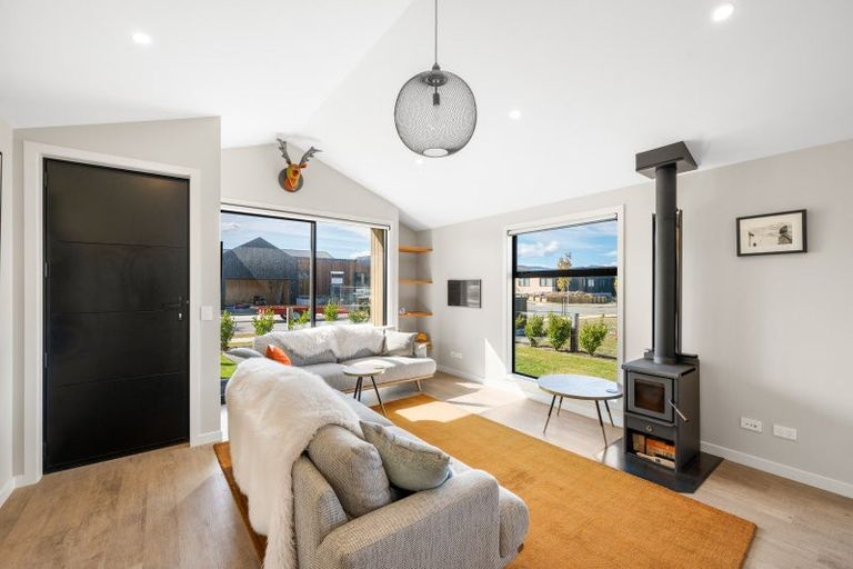 Photo of property in Northlake, 25 Gladbrook Street, Wanaka, 9305