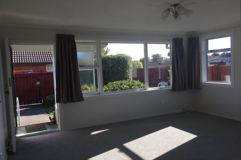 Photo of property in 1/41 Lyndon Street, Riccarton, Christchurch, 8041