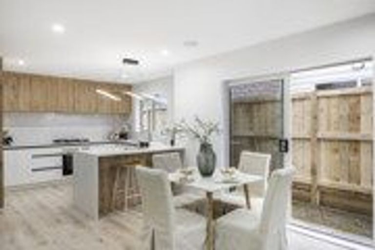 Photo of property in 37b Central Avenue, Papatoetoe, Auckland, 2025