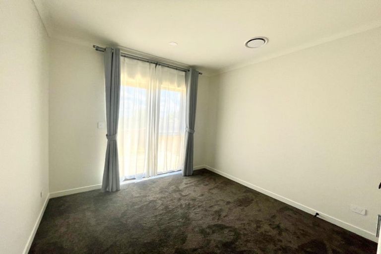 Photo of property in 2e Matatahi Road, Flat Bush, Auckland, 2019