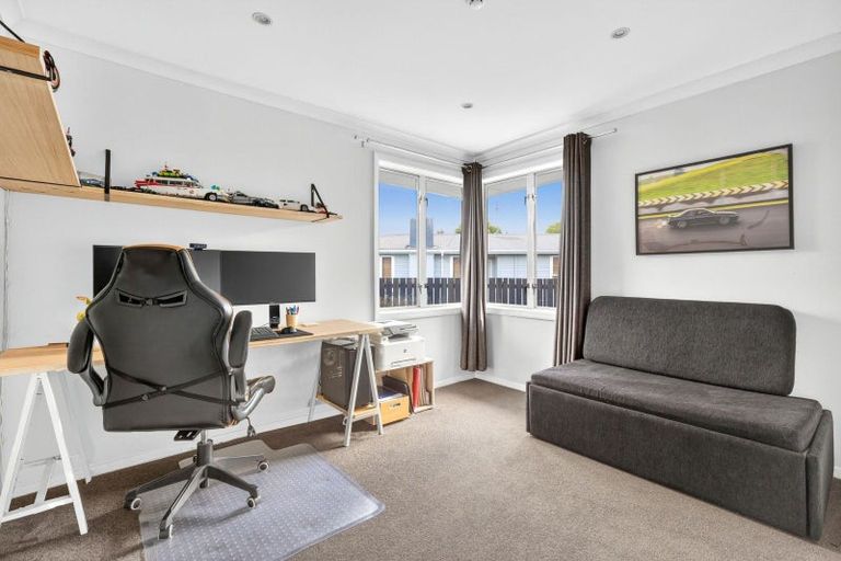 Photo of property in 35 Byron Street, Leamington, Cambridge, 3432