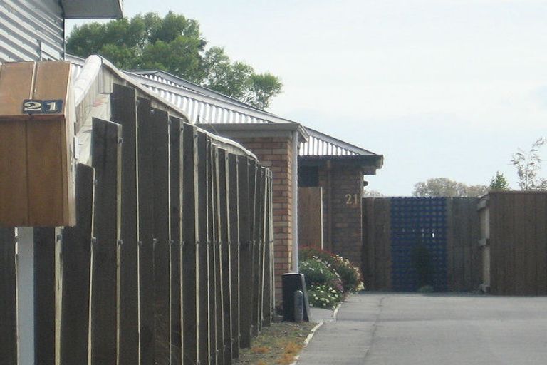 Photo of property in 21 De Castro Drive, Blenheim, 7201