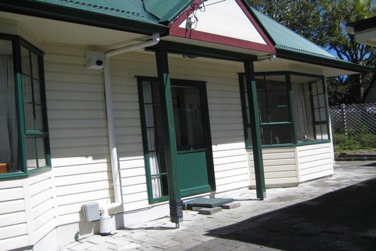 Photo of property in 1/55 Chaytor Street, Karori, Wellington, 6012