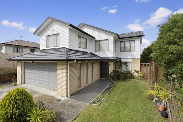 Photo of property in 9 Staten Place, Mangere, Auckland, 2022
