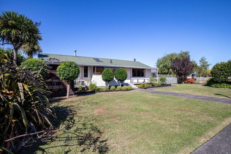 Photo of property in 57 Hayward Road, Ngatea, 3503