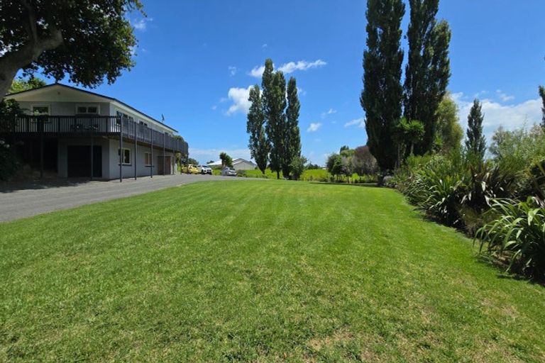 Photo of property in Cotswold Cottage B & B, 46 Maramarahi Road, Thames, 3578